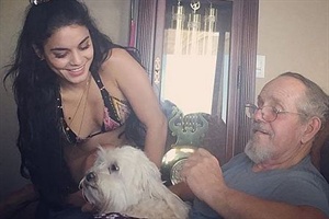 Vanessa Hudgens trauert um ihren Vater