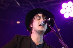 Pete Doherty bestätigt Vaterschaft