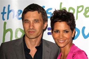 Olivier Martinez bestätigt Verlobung mit Halle Berry