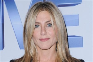 Jennifer Aniston will zu Brangelinas Hochzeit