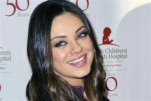 Mila Kunis rettet Angestelltem das Leben