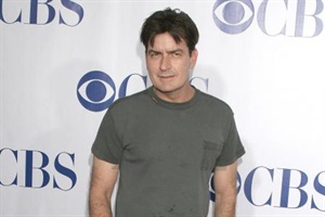 Charlie Sheen von Prostituierter entjungfert