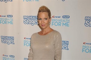 Jennie Garth: Sauer auf Ex