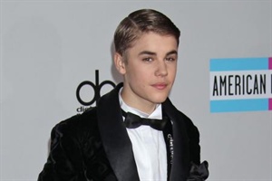 Justin Bieber vermisst seine Mama