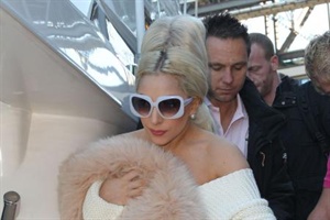 Lady Gaga: Freund ist glücklich