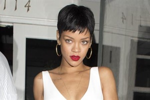 Rihanna kauft neues Haus in Los Angeles