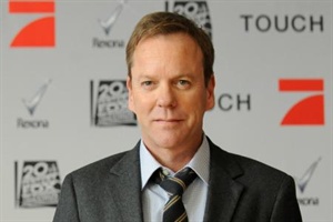 Kiefer Sutherland erhält 