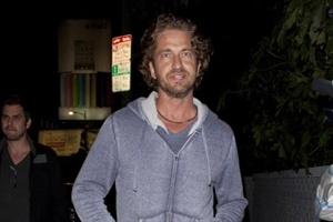 Gerard Butler schwärmt von neuer Freundin