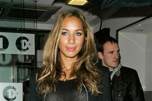 Leona Lewis will adoptieren