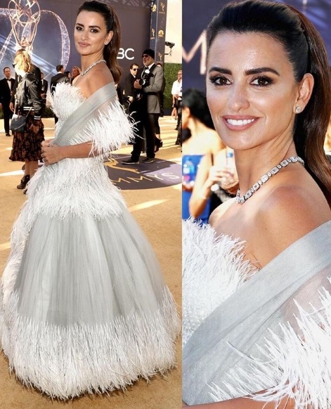 Penelope Cruz in Chanel