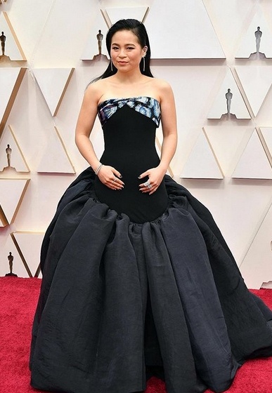 Kelly Marie Tran in Schiaparelli